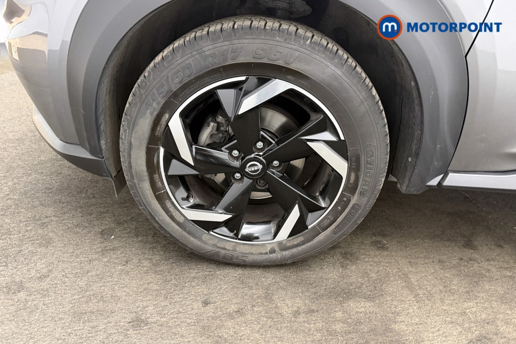 Nissan Juke N-Connecta Manual Petrol SUV - Stock Number (1598690) - 26th supplementary image