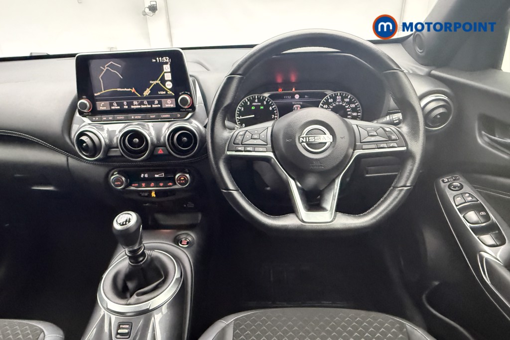 Nissan Juke N-Connecta Manual Petrol SUV - Stock Number (1598691) - 2nd supplementary image