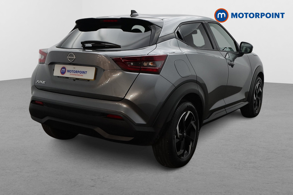Nissan Juke N-Connecta Manual Petrol SUV - Stock Number (1598691) - Drivers side rear corner