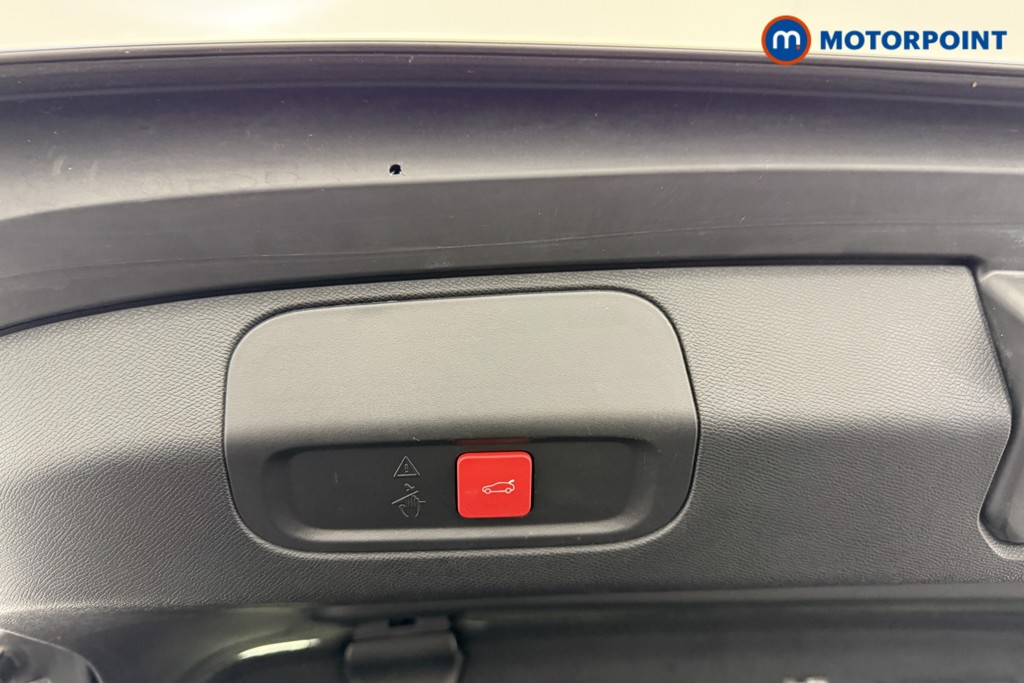 Peugeot 408 GT Automatic Petrol Hatchback - Stock Number (1598745) - 20th supplementary image