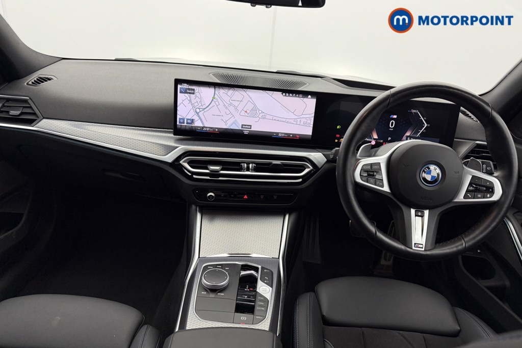 BMW 3 Series M Sport Automatic Petrol Plug-In Hybrid Estate - Stock Number (1598789) - 1st supplementary image