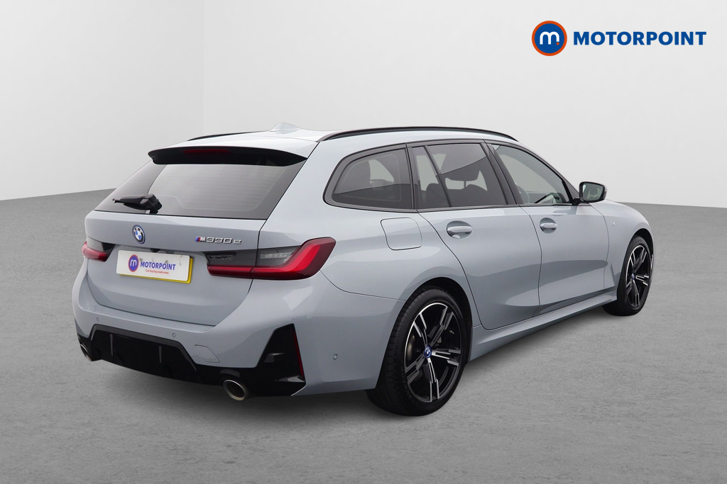 BMW 3 Series M Sport Automatic Petrol Plug-In Hybrid Estate - Stock Number (1598789) - Drivers side rear corner