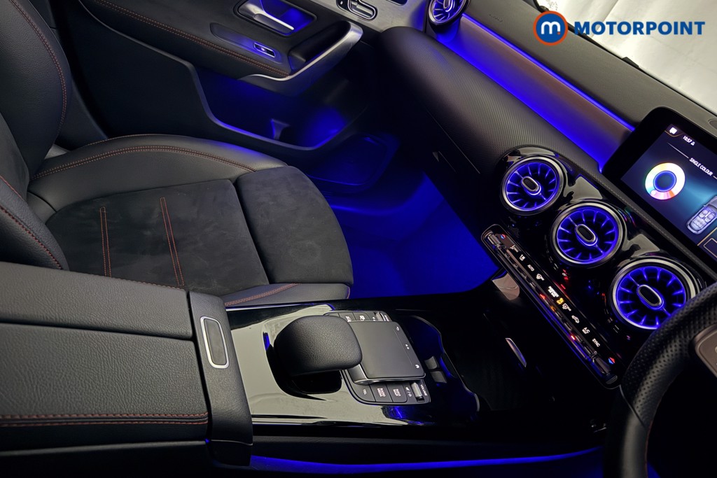 Mercedes-Benz A Class Amg Line Automatic Diesel Hatchback - Stock Number (1598908) - 20th supplementary image