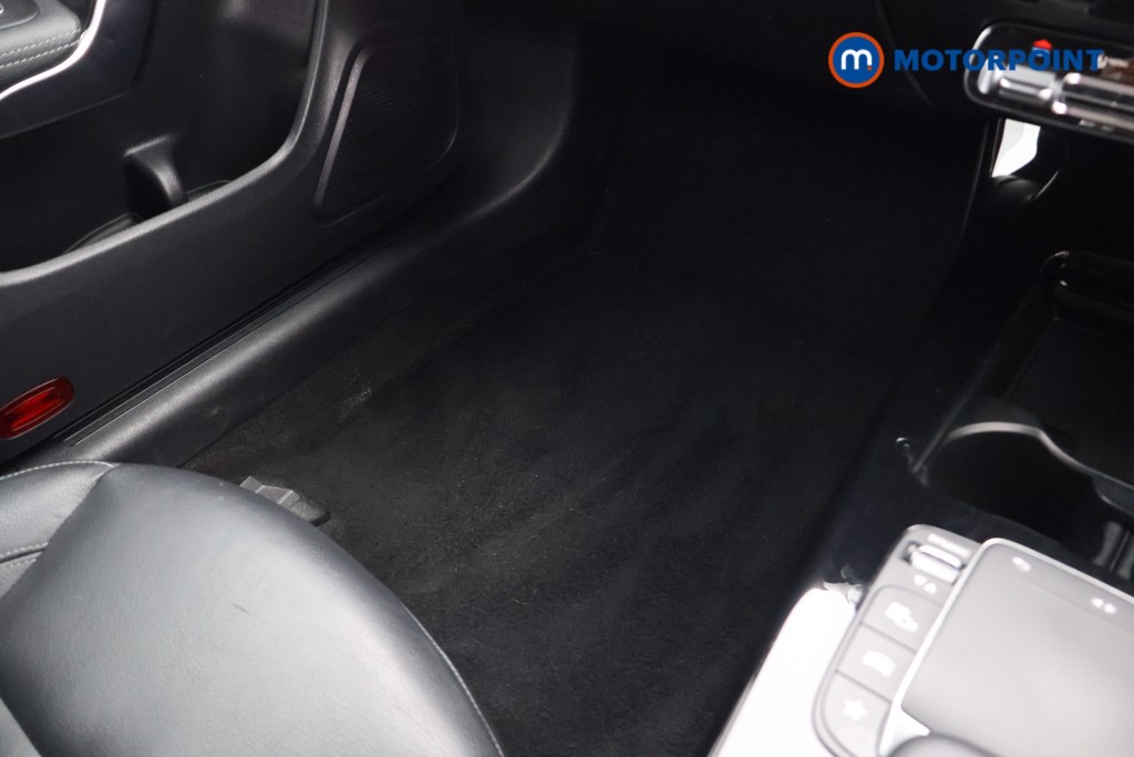 Mercedes-Benz CLA Amg Line Automatic Petrol Estate - Stock Number (1598912) - 8th supplementary image