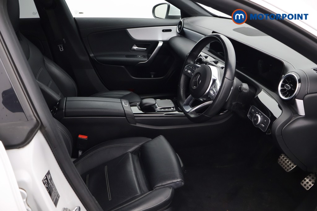 Mercedes-Benz CLA Amg Line Automatic Petrol Estate - Stock Number (1598912) - 12th supplementary image