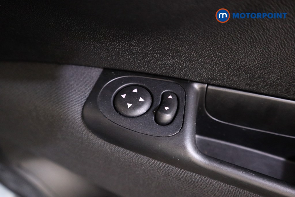 Fiat 500 1.0 Mild Hybrid 3Dr Manual Petrol Hatchback - Stock Number (1599067) - 9th supplementary image