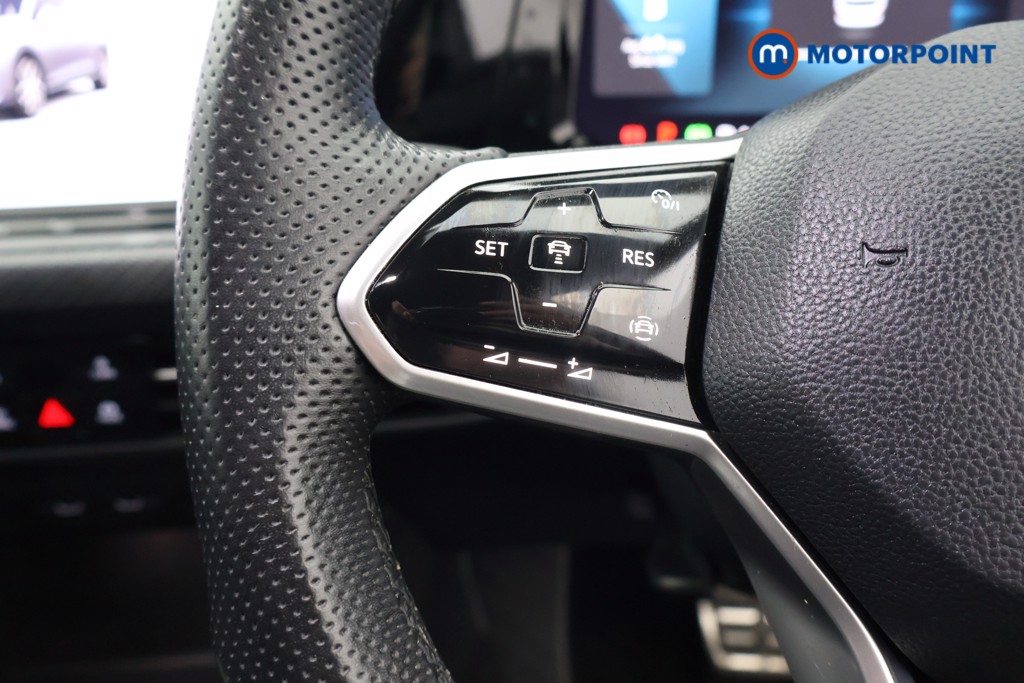 Volkswagen Golf R-Line Automatic Petrol Estate - Stock Number (1599219) - 2nd supplementary image