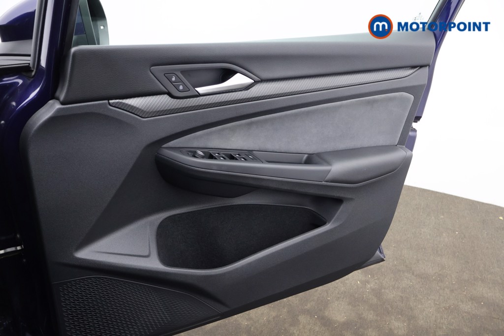 Volkswagen Golf R-Line Automatic Petrol Estate - Stock Number (1599219) - 10th supplementary image