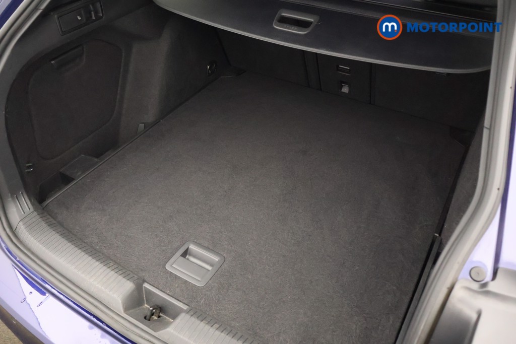 Volkswagen Golf R-Line Automatic Petrol Estate - Stock Number (1599219) - 15th supplementary image