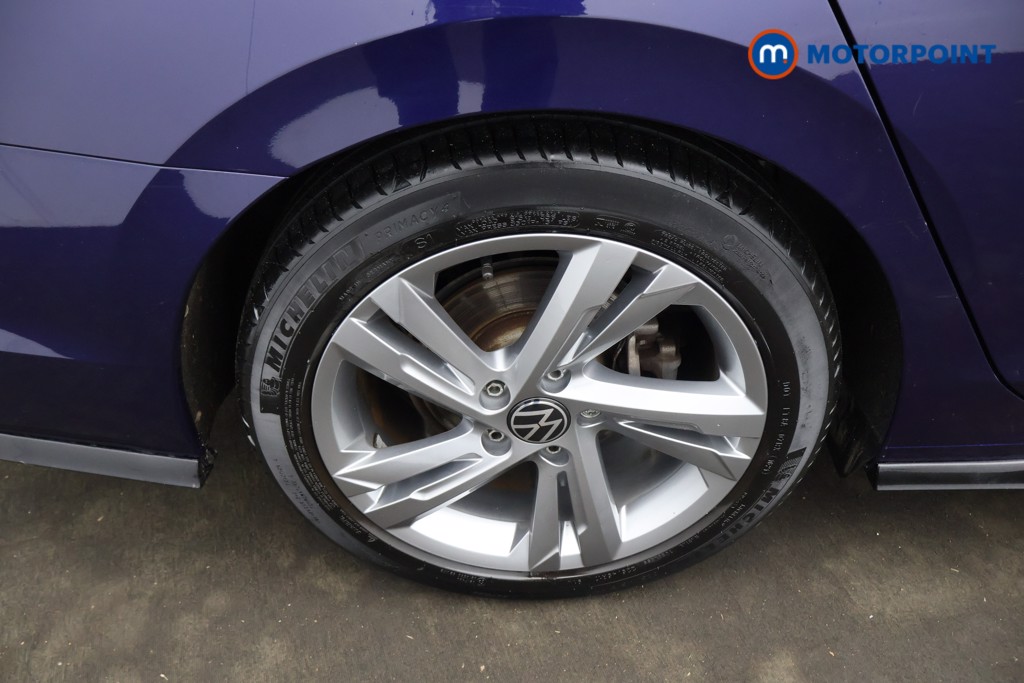 Volkswagen Golf R-Line Automatic Petrol Estate - Stock Number (1599219) - 22nd supplementary image