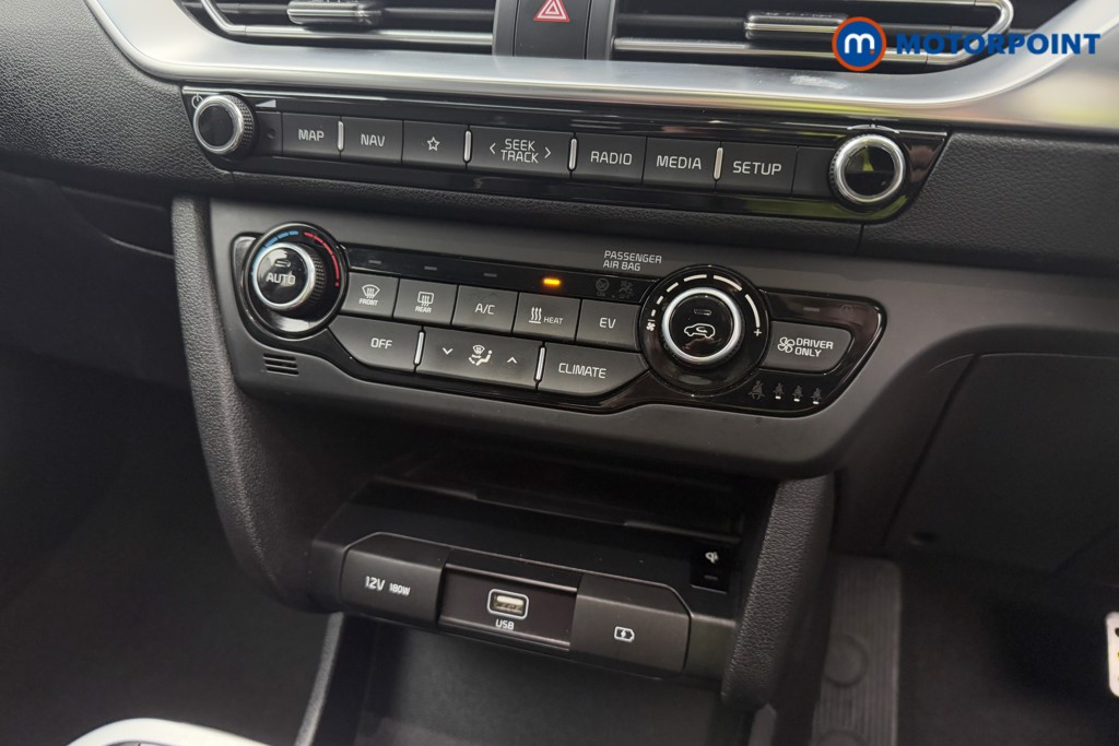 KIA E-Niro 4-Plus Automatic Electric SUV - Stock Number (1599254) - 11th supplementary image