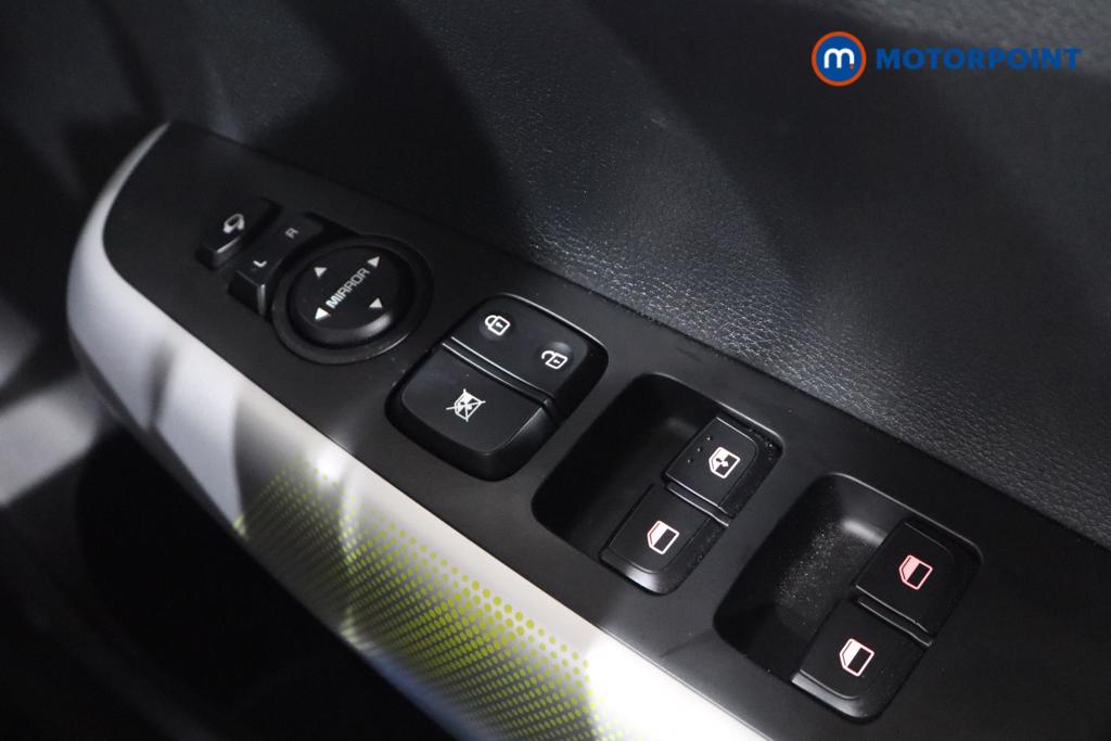 KIA Picanto X-Line S Automatic Petrol Hatchback - Stock Number (1599314) - 16th supplementary image