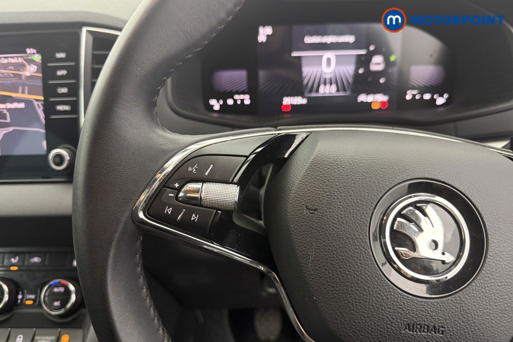 Skoda Karoq Se Drive Manual Petrol SUV - Stock Number (1599359) - 6th supplementary image