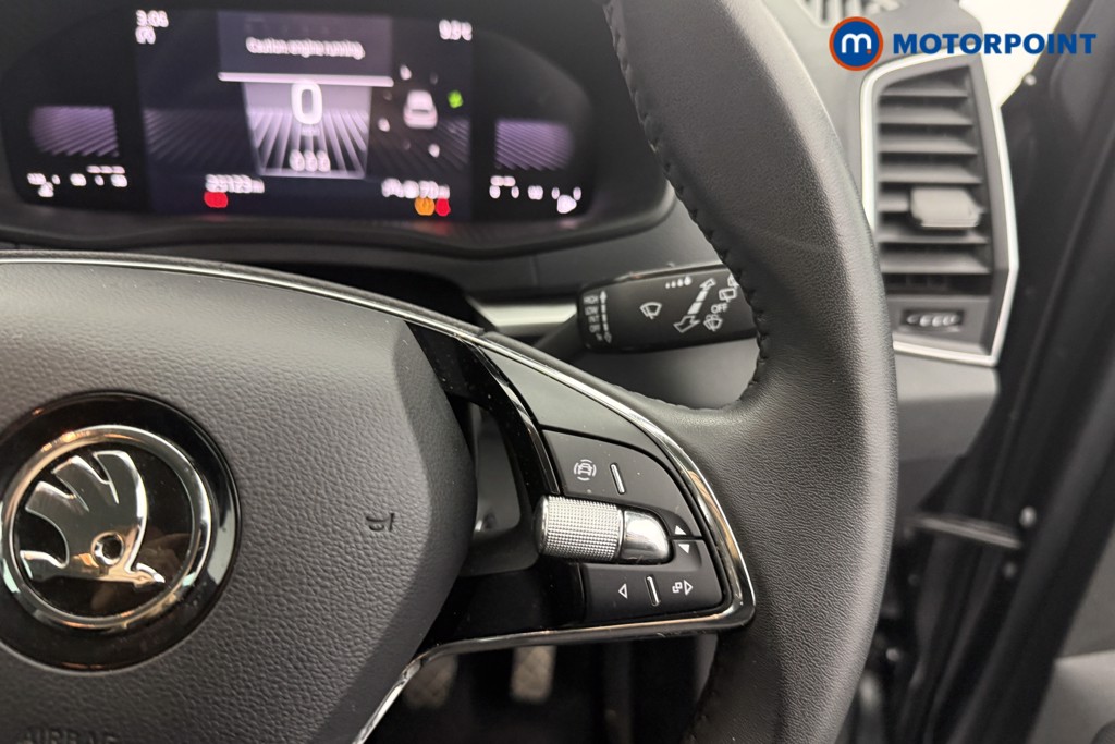 Skoda Karoq Se Drive Manual Petrol SUV - Stock Number (1599359) - 7th supplementary image