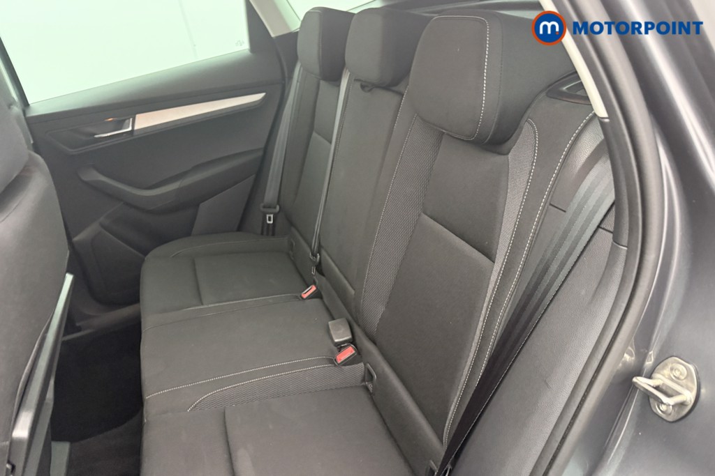 Skoda Karoq Se Drive Manual Petrol SUV - Stock Number (1599359) - 14th supplementary image