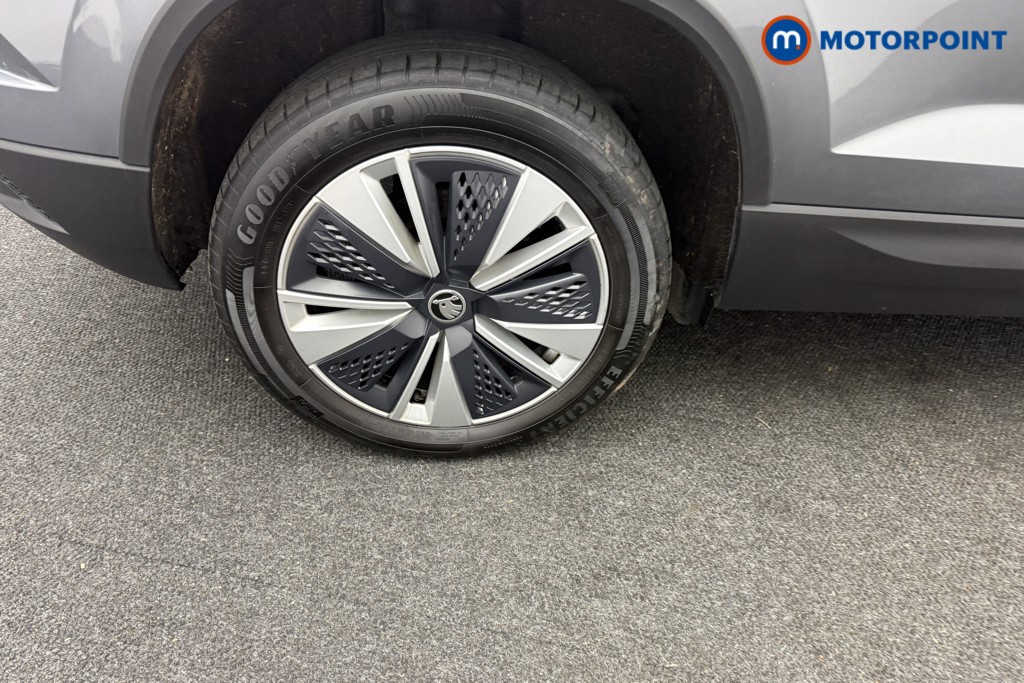 Skoda Karoq Se Drive Manual Petrol SUV - Stock Number (1599359) - 27th supplementary image