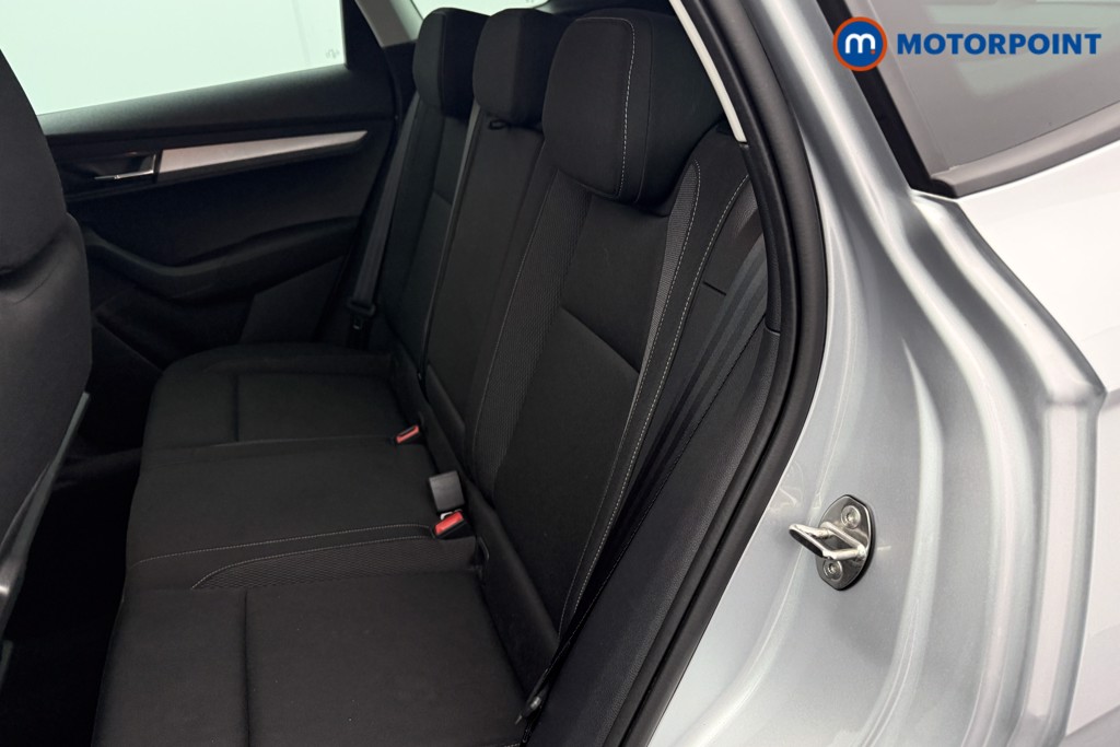 Skoda Karoq Se Drive Manual Petrol SUV - Stock Number (1599361) - 15th supplementary image