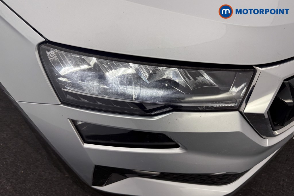 Skoda Karoq Se Drive Manual Petrol SUV - Stock Number (1599361) - 21st supplementary image