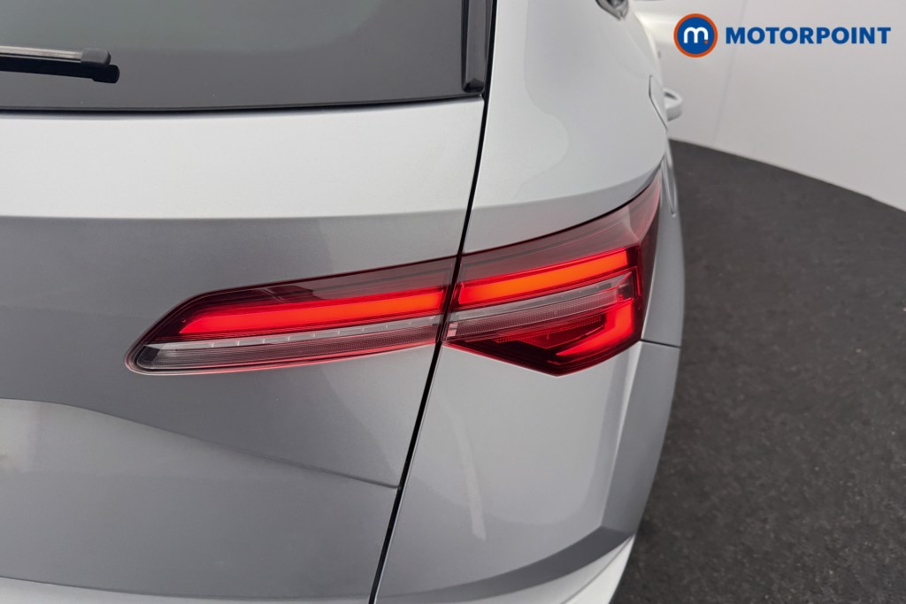 Skoda Karoq Se Drive Manual Petrol SUV - Stock Number (1599361) - 24th supplementary image