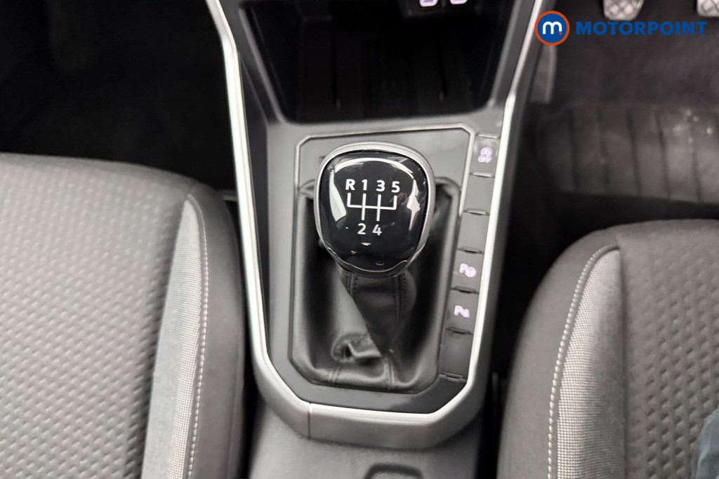 Volkswagen Taigo Life Manual Petrol SUV - Stock Number (1599443) - 13th supplementary image