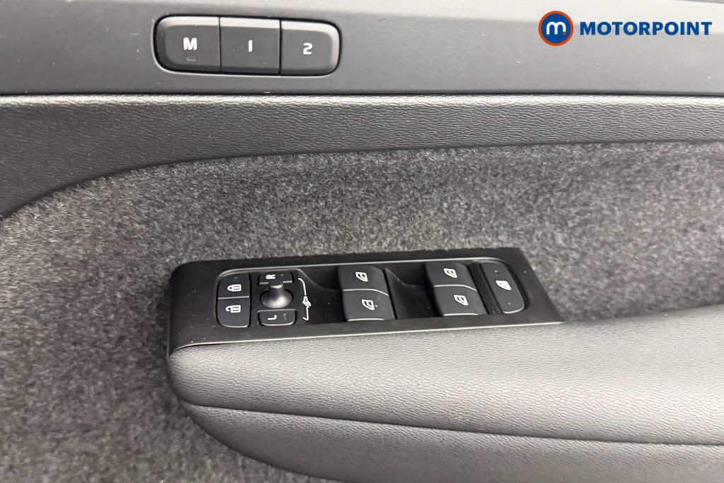 Volvo Xc40 R Design Pro Automatic Petrol Plug-In Hybrid SUV - Stock Number (1599581) - 16th supplementary image