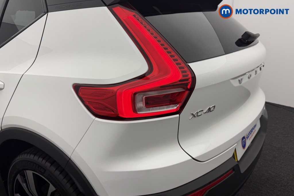 Volvo Xc40 R Design Pro Automatic Petrol Plug-In Hybrid SUV - Stock Number (1599581) - 29th supplementary image