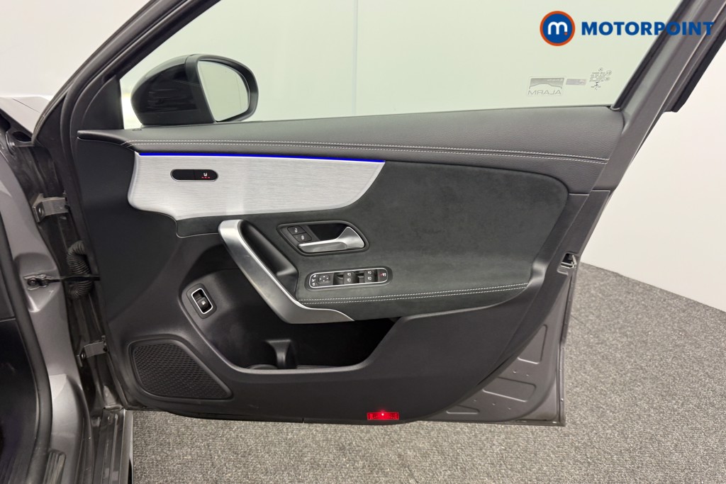 Mercedes-Benz A Class Amg Line Executive Edition Automatic Petrol Plug-In Hybrid Saloon - Stock Number (1599590) - 18th supplementary image