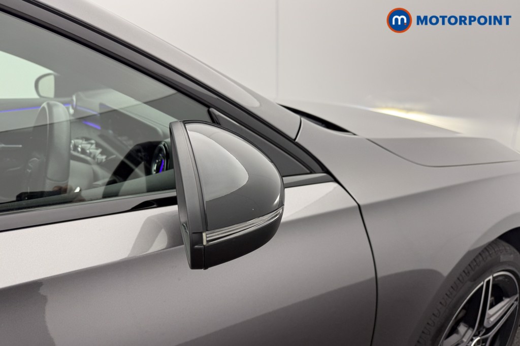 Mercedes-Benz A Class Amg Line Executive Edition Automatic Petrol Plug-In Hybrid Saloon - Stock Number (1599590) - 19th supplementary image