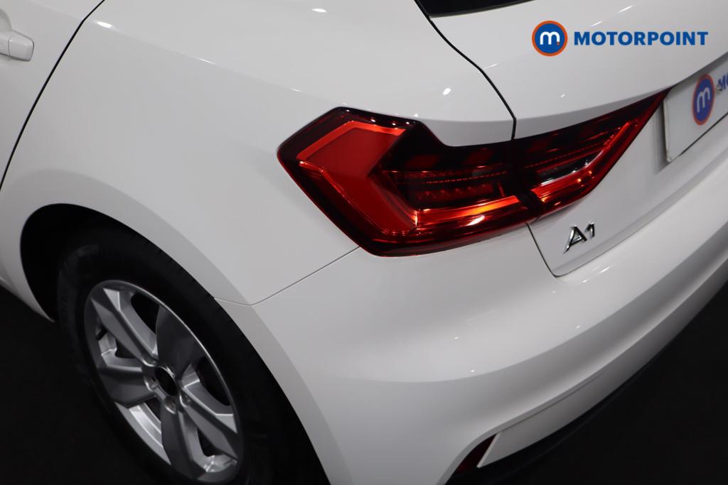 Audi A1 Technik Manual Petrol Hatchback - Stock Number (1599606) - 22nd supplementary image