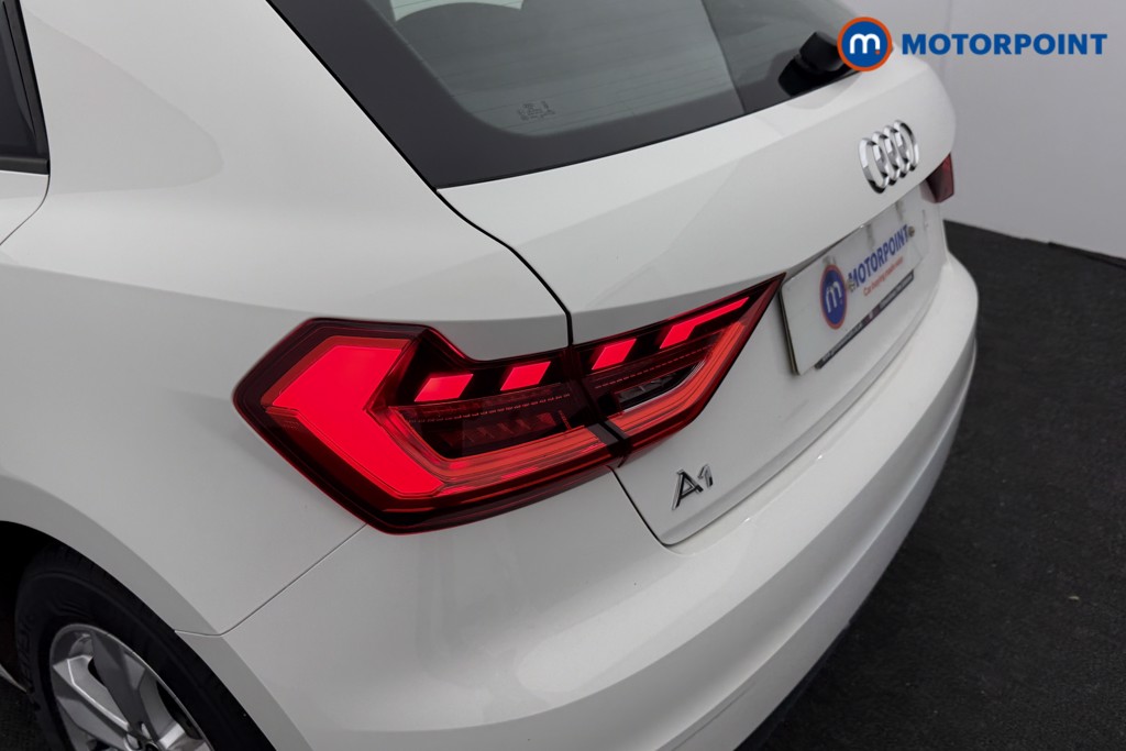 Audi A1 Technik Manual Petrol Hatchback - Stock Number (1599608) - 24th supplementary image