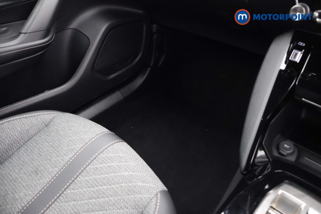 Peugeot 2008 Allure Automatic Petrol SUV - Stock Number (1599678) - 8th supplementary image