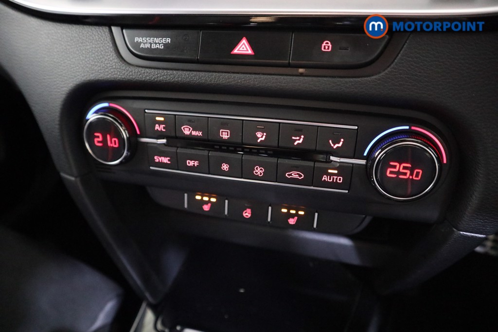 KIA Ceed GT Manual Petrol Hatchback - Stock Number (1599729) - 9th supplementary image