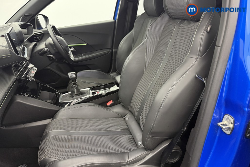 Peugeot 2008 GT Manual Petrol SUV - Stock Number (1599862) - 22nd supplementary image