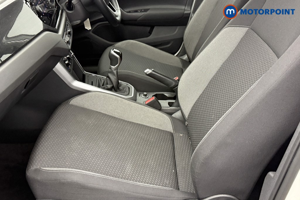 Volkswagen Polo Life Manual Petrol Hatchback - Stock Number (1599901) - 21st supplementary image