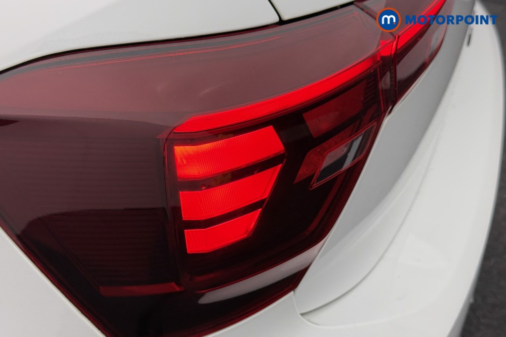 Volkswagen Polo Life Manual Petrol Hatchback - Stock Number (1599901) - 24th supplementary image