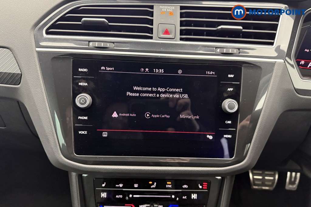 Volkswagen Tiguan R-Line Automatic Petrol SUV - Stock Number (1599996) - 2nd supplementary image