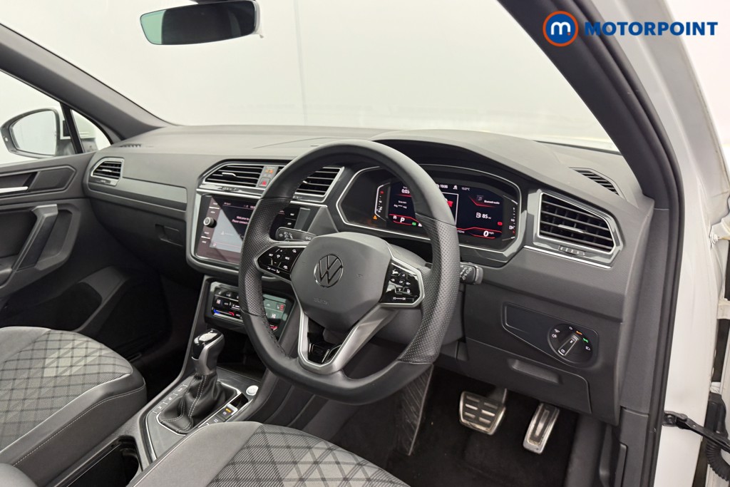 Volkswagen Tiguan R-Line Automatic Petrol SUV - Stock Number (1599996) - 4th supplementary image