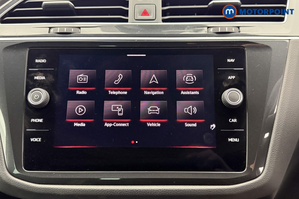 Volkswagen Tiguan R-Line Automatic Petrol SUV - Stock Number (1599996) - 11th supplementary image