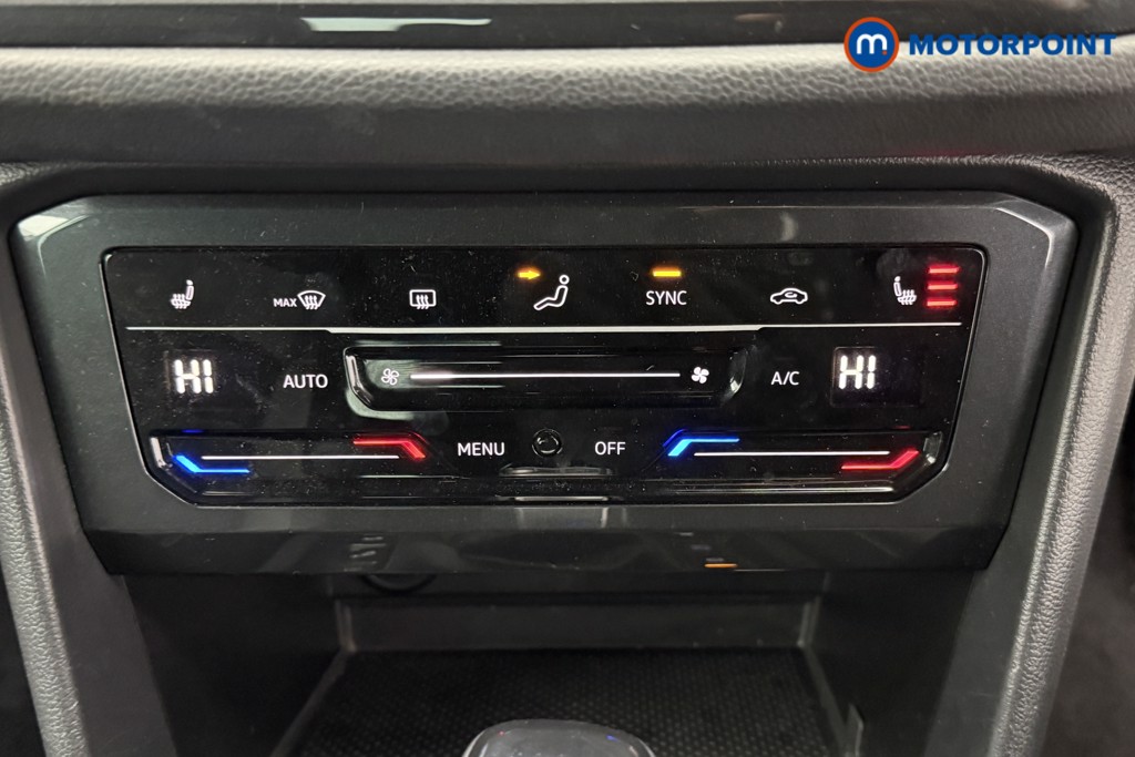 Volkswagen Tiguan R-Line Automatic Petrol SUV - Stock Number (1599996) - 12th supplementary image