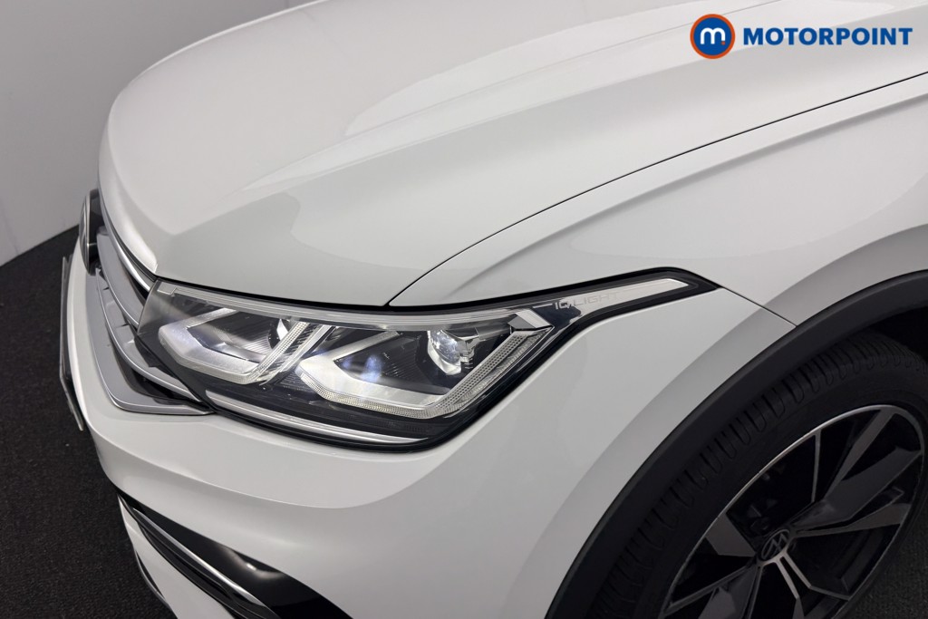 Volkswagen Tiguan R-Line Automatic Petrol SUV - Stock Number (1599996) - 29th supplementary image