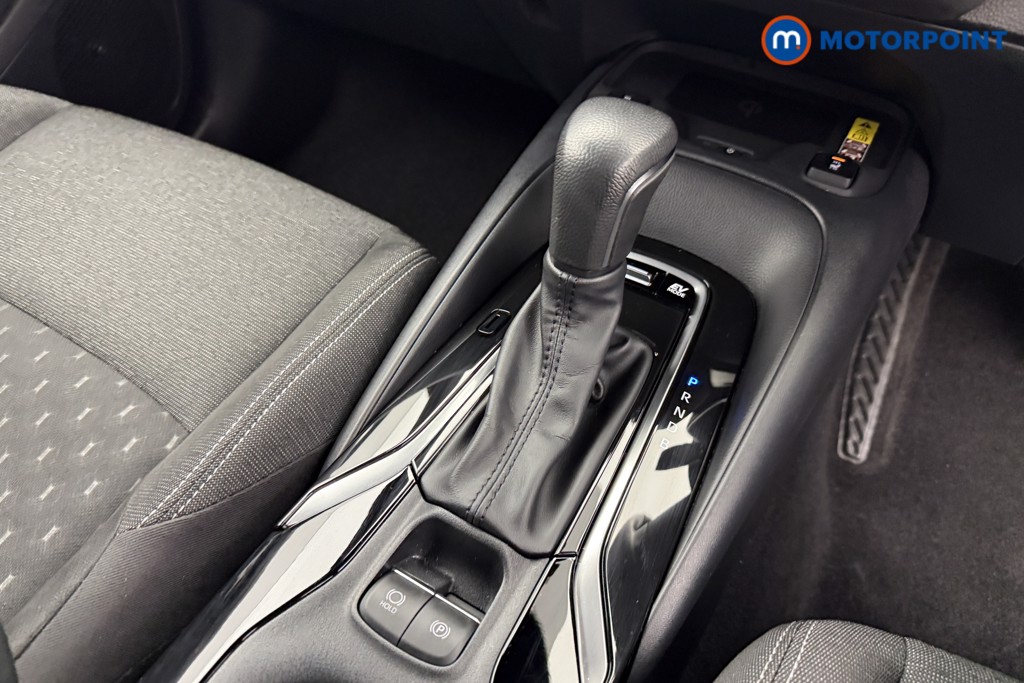 Toyota Corolla Icon Automatic Petrol-Electric Hybrid Estate - Stock Number (1600036) - 13th supplementary image