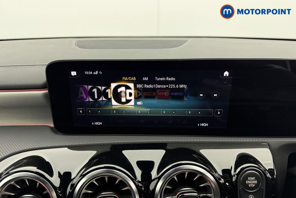 Mercedes-Benz A Class Amg Line Executive Edition Automatic Petrol Hatchback - Stock Number (1600038) - 6th supplementary image