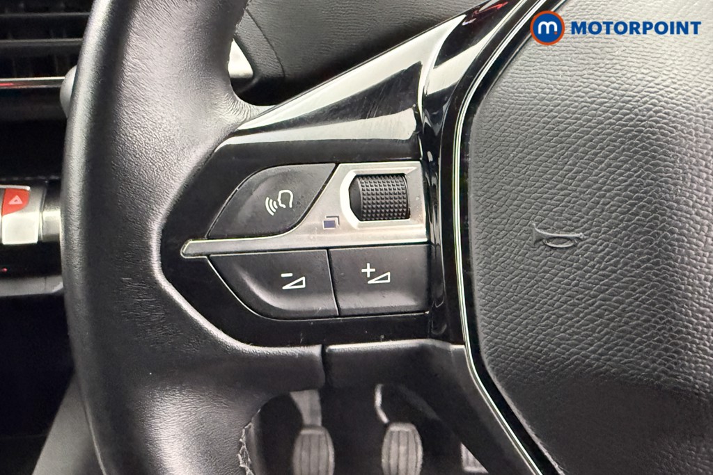 Peugeot 3008 Allure Manual Petrol SUV - Stock Number (1600159) - 13th supplementary image