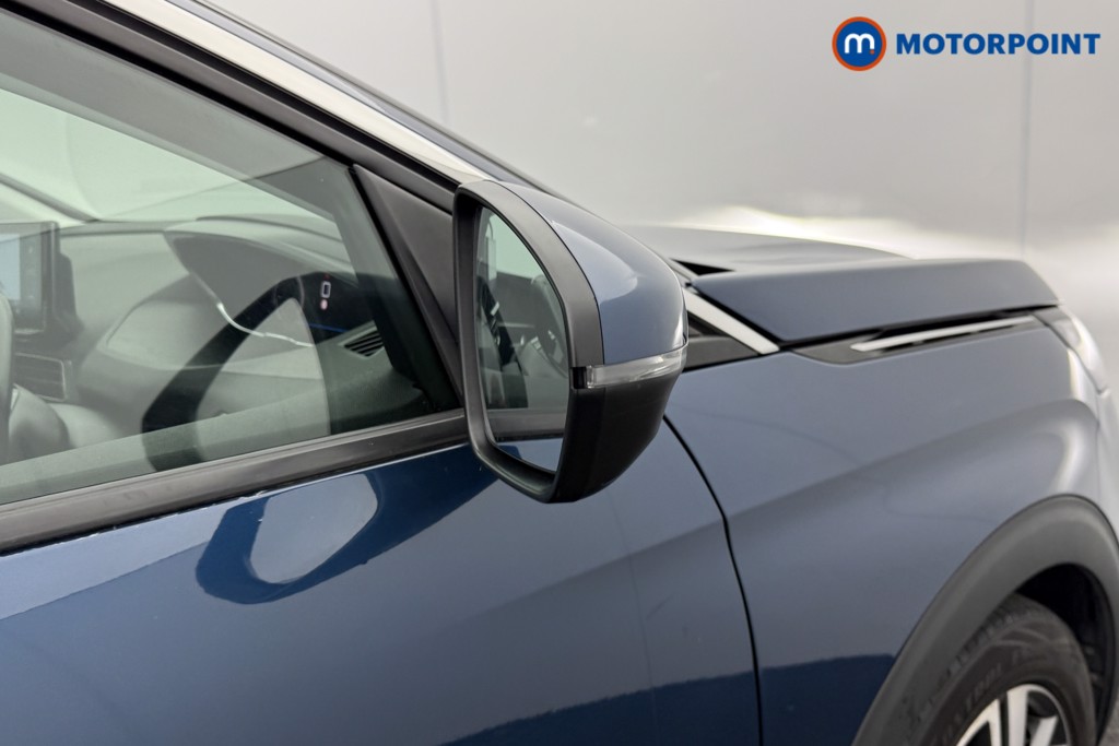 Peugeot 3008 Allure Manual Petrol SUV - Stock Number (1600159) - 18th supplementary image