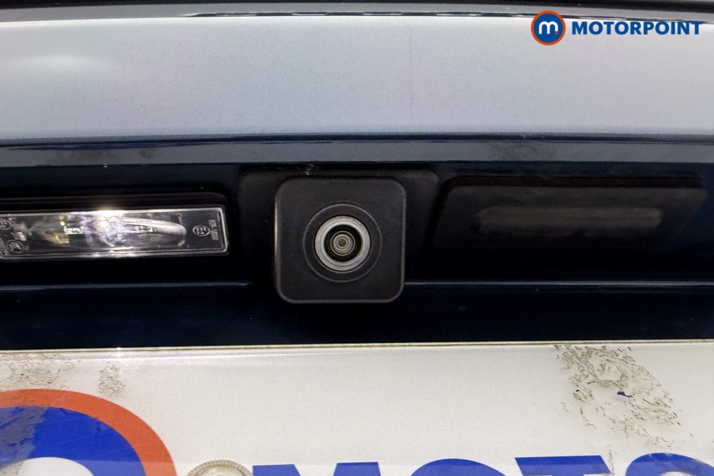 Peugeot 3008 Allure Manual Petrol SUV - Stock Number (1600159) - 19th supplementary image