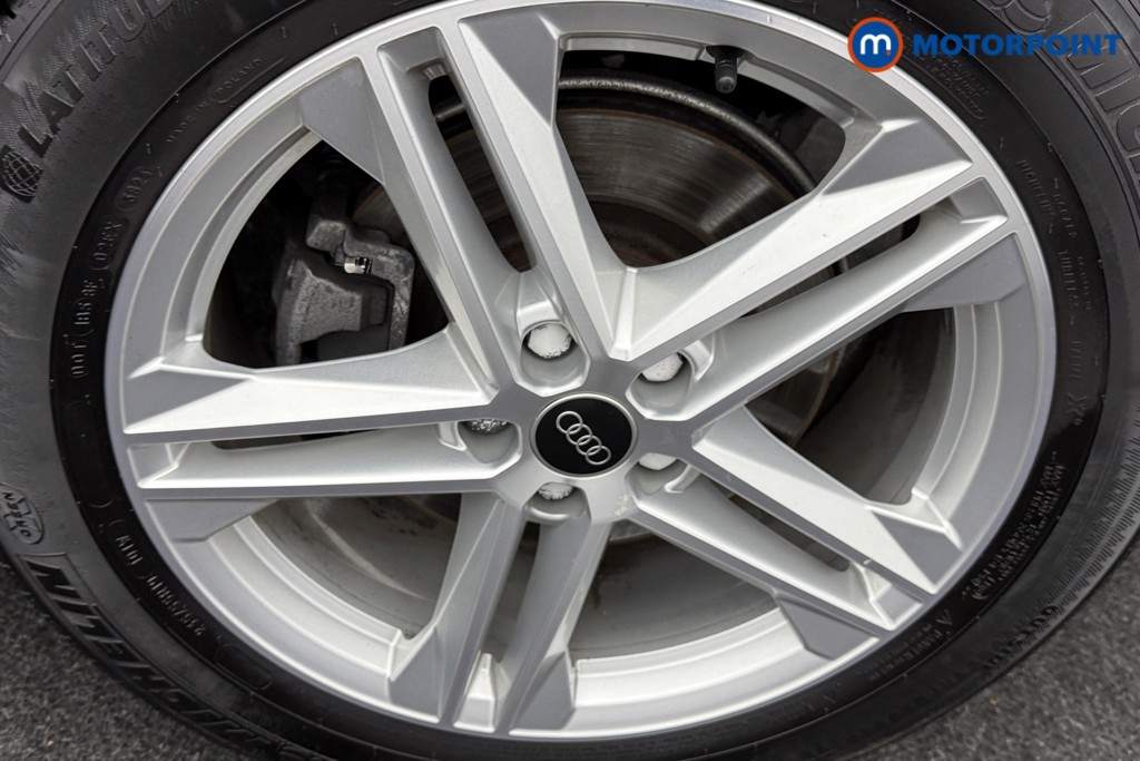 Audi Q5 S Line Automatic Petrol SUV - Stock Number (1600299) - 33rd supplementary image