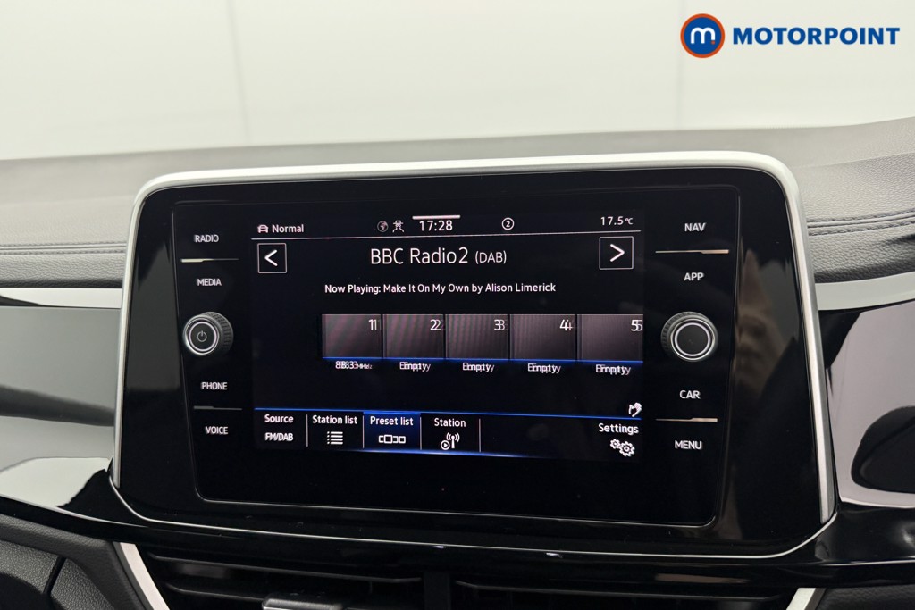 Volkswagen T-Roc R-Line Automatic Petrol SUV - Stock Number (1600349) - 3rd supplementary image