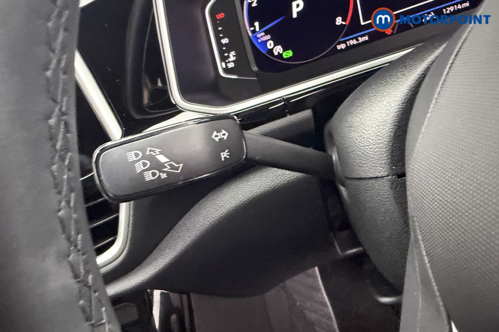 Volkswagen T-Roc R-Line Automatic Petrol SUV - Stock Number (1600349) - 9th supplementary image