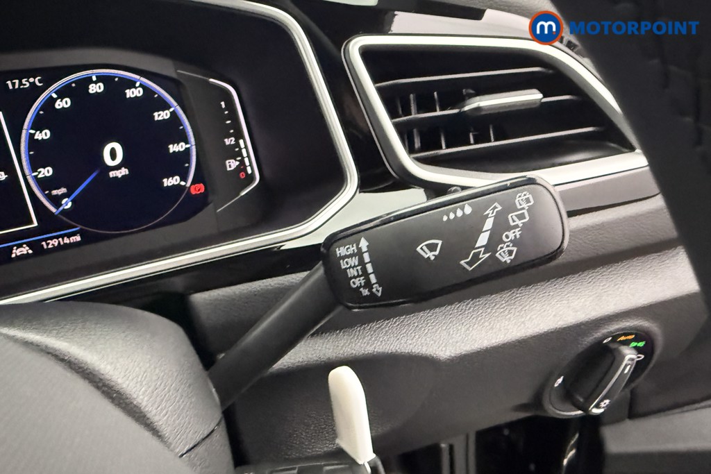 Volkswagen T-Roc R-Line Automatic Petrol SUV - Stock Number (1600349) - 10th supplementary image