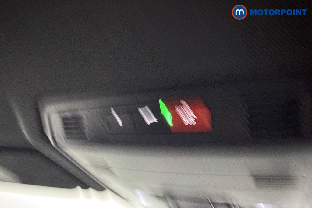 Volkswagen T-Roc R-Line Automatic Petrol SUV - Stock Number (1600349) - 12th supplementary image